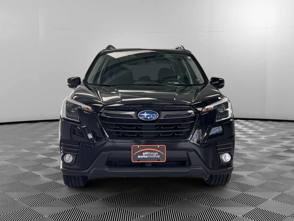 Used 2023 Subaru Forester Limited SUV