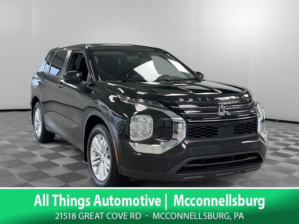 Used 2023 Mitsubishi Outlander ES SUV