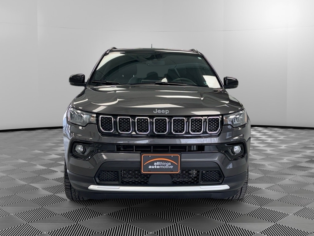 Used 2024 Jeep Compass Limited SUV