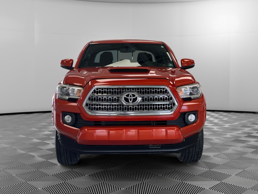 Used 2017 Toyota Tacoma SR5 V6 Truck Double Cab
