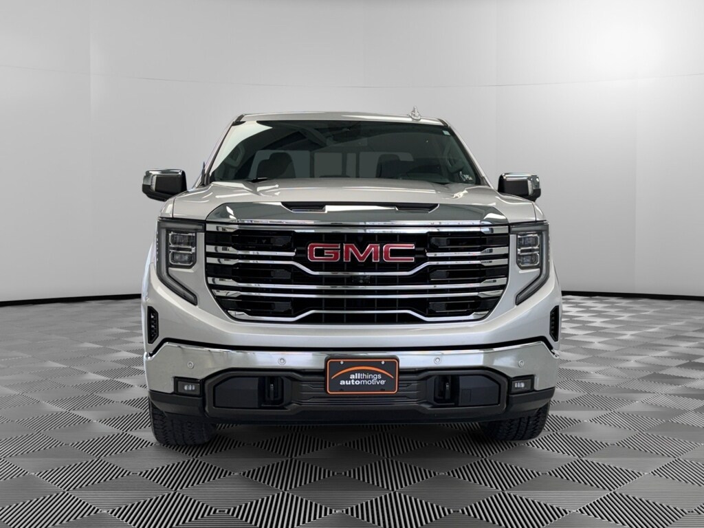 Used 2022 GMC Sierra 1500 SLT Truck Crew Cab