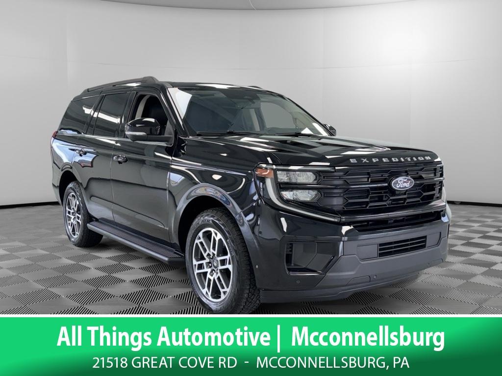 Used 2025 Ford Expedition Active SUV
