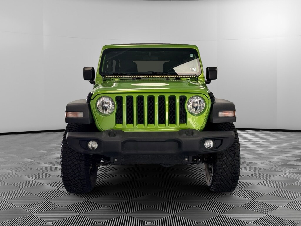 2018 Jeep Wrangler Sport S photo 2