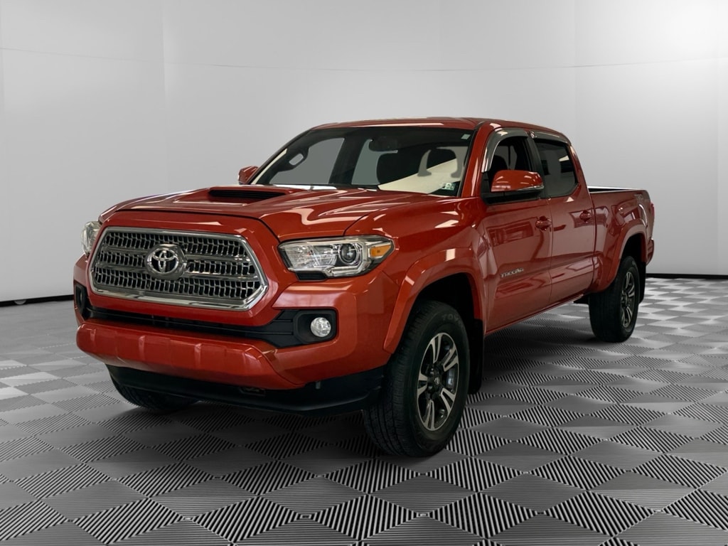 Used 2017 Toyota Tacoma SR5 V6 Truck Double Cab