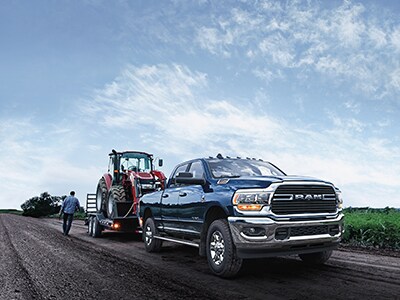 <h3>Best In-Class Diesel Towing</h3> <h3>Best In-Class Diesel Towing</h3>