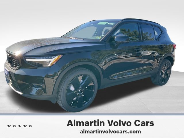 2026 Volvo XC40 B5 Ultra Black Edition AWD SUV