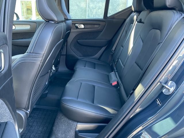 2026 Volvo XC40 Ultra - Photo 10
