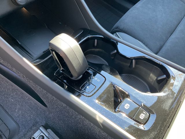 2026 Volvo XC40 Ultra Black Edition - Photo 27