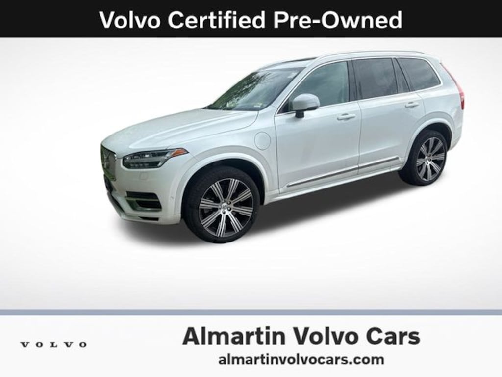 Certified 2025 Volvo XC90 plug-in hybrid T8 Ultra 7-Seater SUV