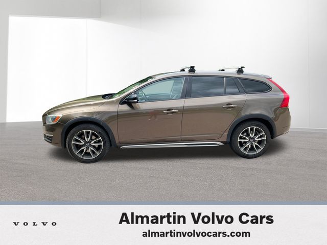 Used 2017 Volvo V60 Platinum with VIN YV440MWM0H1025132 for sale in Shelburne, VT