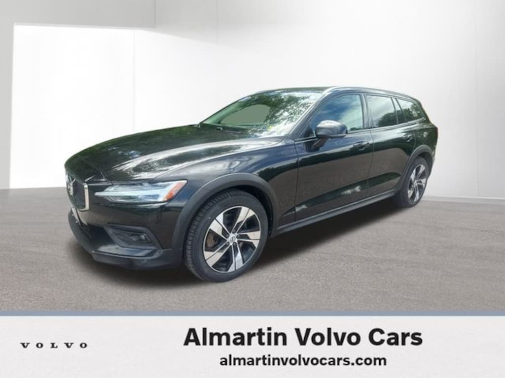 Used 2020 Volvo V60 Cross Country T5 Wagon