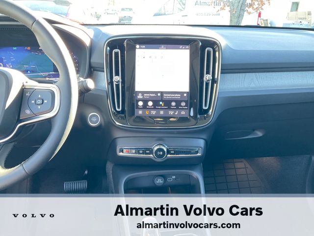 2026 Volvo XC40 Ultra - Photo 23