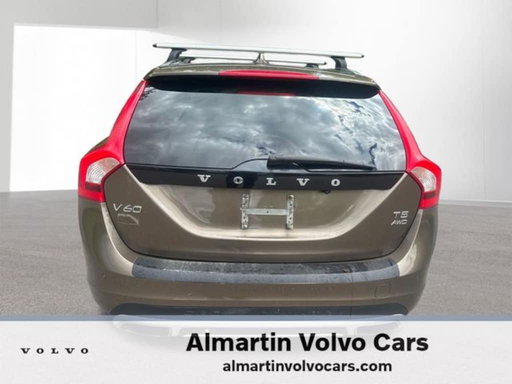 Used 2017 Volvo V60 Cross Country T5 AWD Platinum Wagon