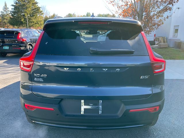 2026 Volvo XC40 Ultra - Photo 11