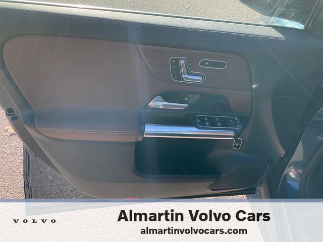 2021 Mercedes Benz GLA 250 4MATIC photo 4