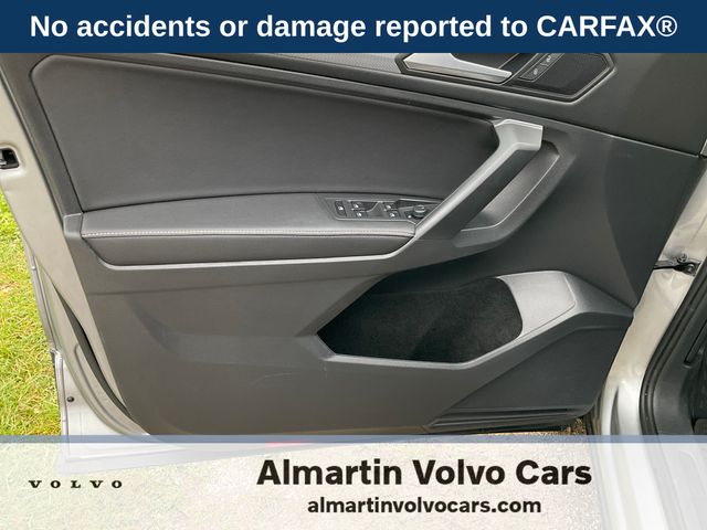2022 Volkswagen Tiguan S photo 3