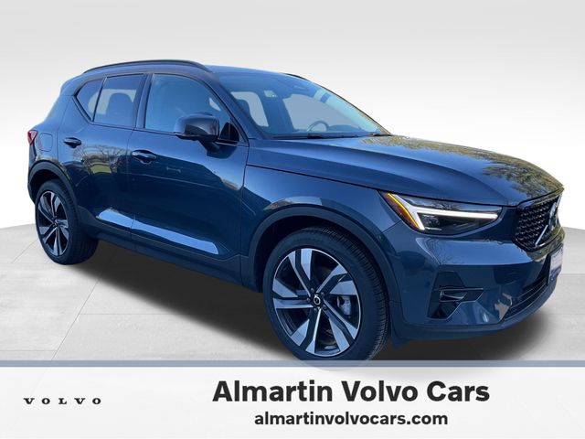 2026 Volvo XC40 Ultra - Photo 15