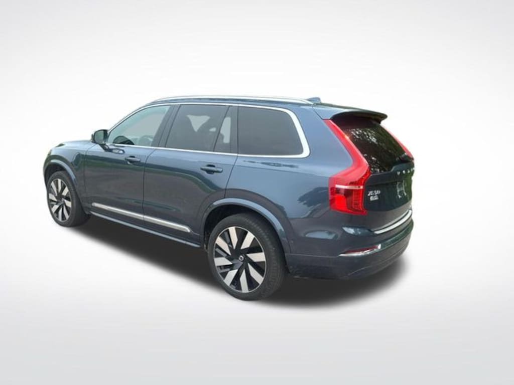 Used 2024 Volvo XC90 plug-in hybrid T8 Ultimate Bright 7-Seater SUV