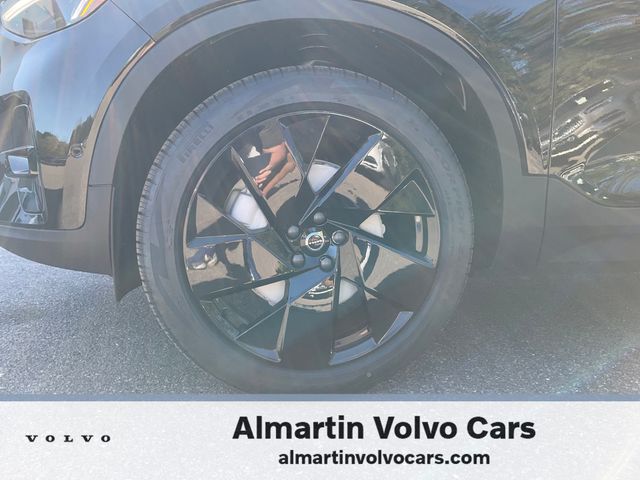 2026 Volvo XC40 Ultra Black Edition - Photo 7