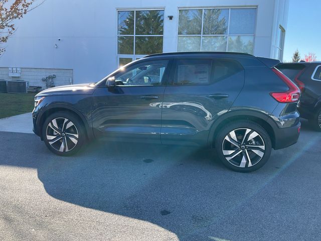 2026 Volvo XC40 Ultra - Photo 6