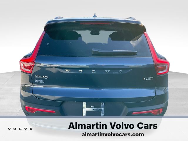 2026 Volvo XC40 Ultra - Photo 11