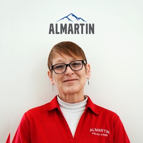 Staff member Tammy Rivait from 2aebc917da8d