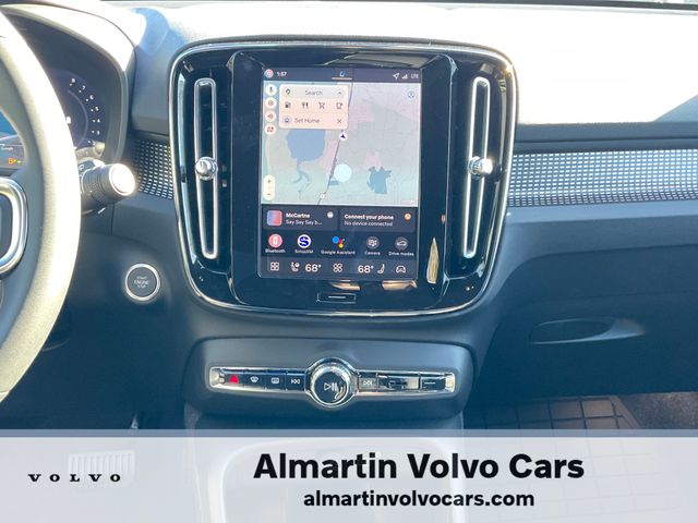 2026 Volvo XC40 Ultra Black Edition - Photo 24