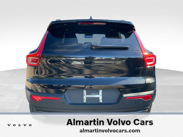 2026 Volvo XC40 Ultra Black Edition - Photo 11