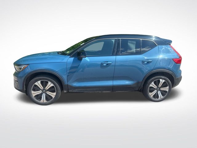 Used 2023 Volvo XC40 Core with VIN YV4ED3UK1P2102281 for sale in Shelburne, VT