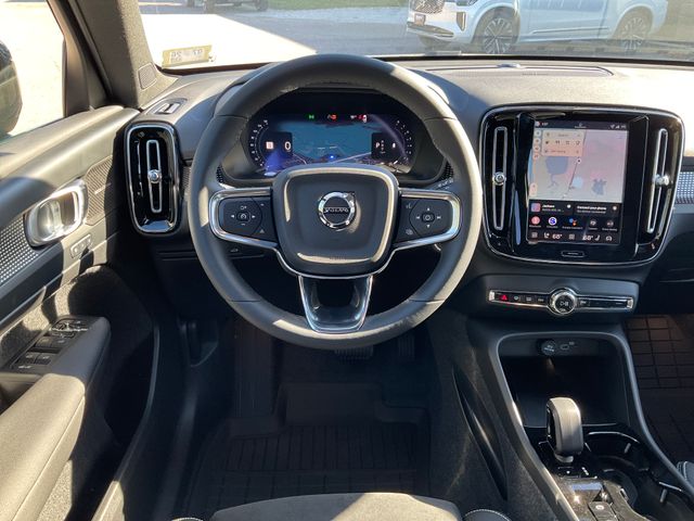 2026 Volvo XC40 Ultra Black Edition - Photo 19