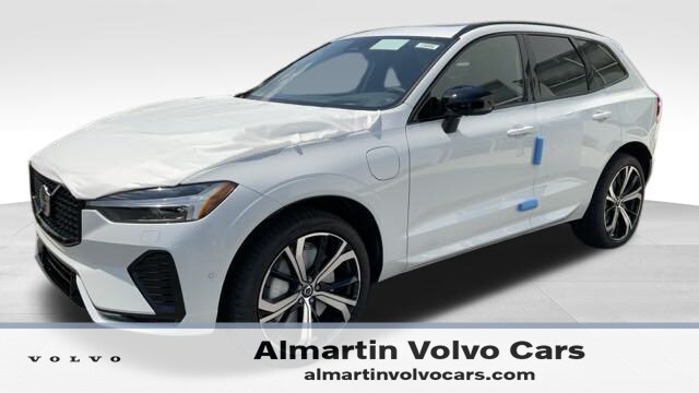 2025 Volvo XC60 plug-in hybrid T8 Ultra SUV