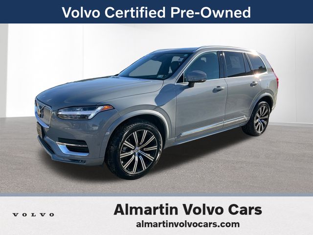 2025 Volvo XC90 Plus's photo