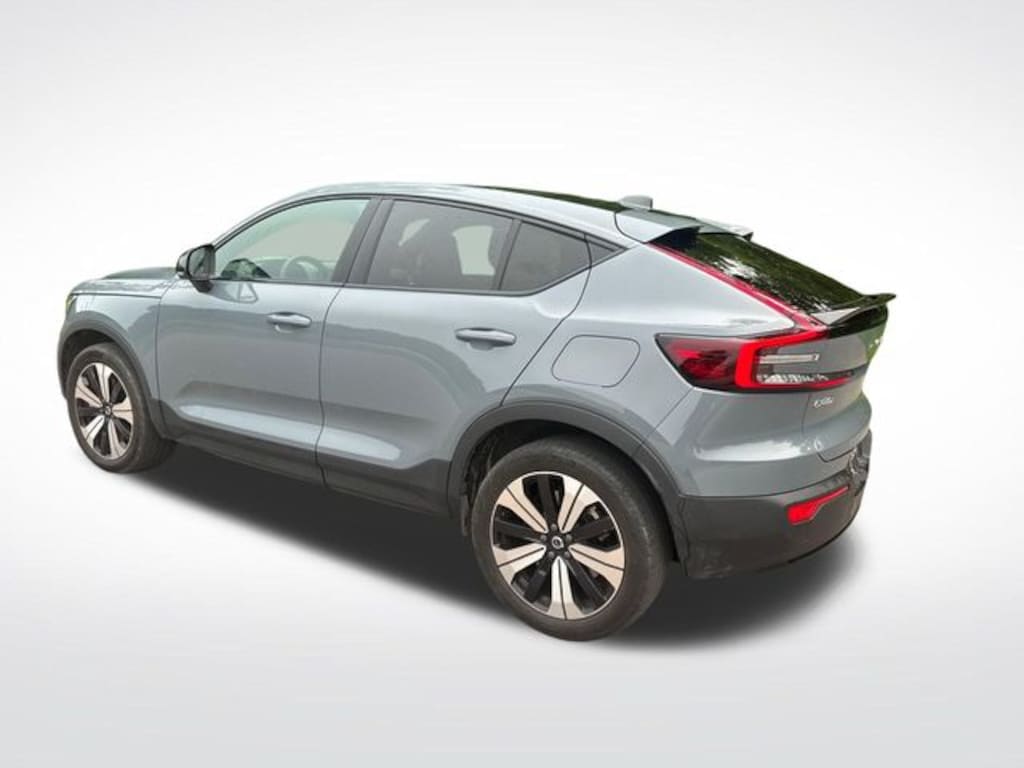 Used 2023 Volvo C40 Recharge Pure Electric Twin Core SUV