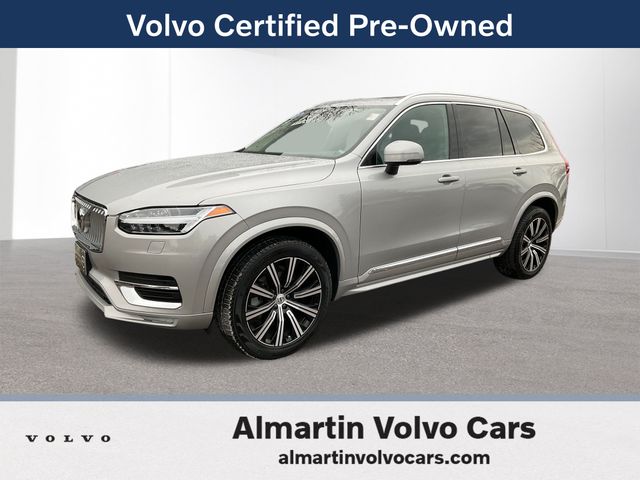 2024 Volvo XC90 Core's photo