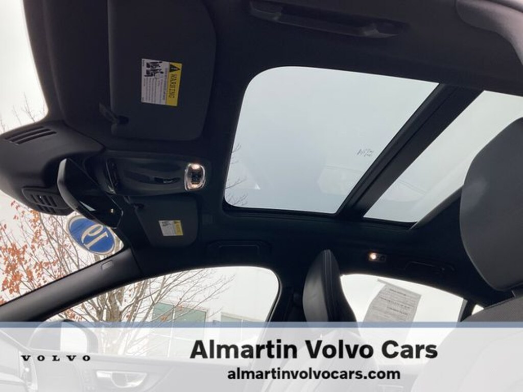 Used 2019 Volvo S60 T6 R-Design Sedan