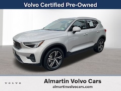 2025 Volvo XC40 B5 Core Bright Theme SUV For Sale in near Burlington,VT