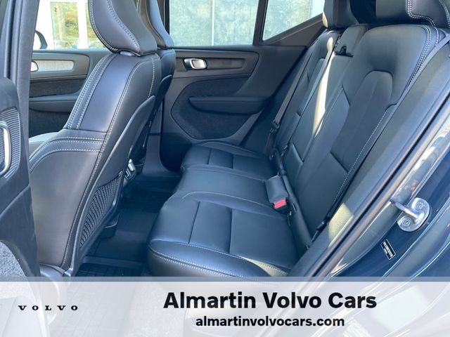 2026 Volvo XC40 Ultra - Photo 10