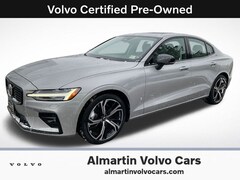 2025 Volvo S60 B5 Core Sedan