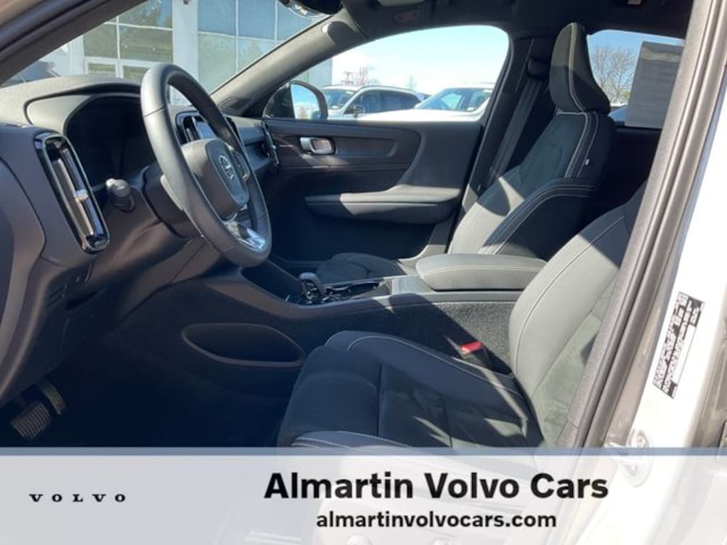 Certified 2023 Volvo C40 Recharge Pure Electric Twin Ultimate SUV