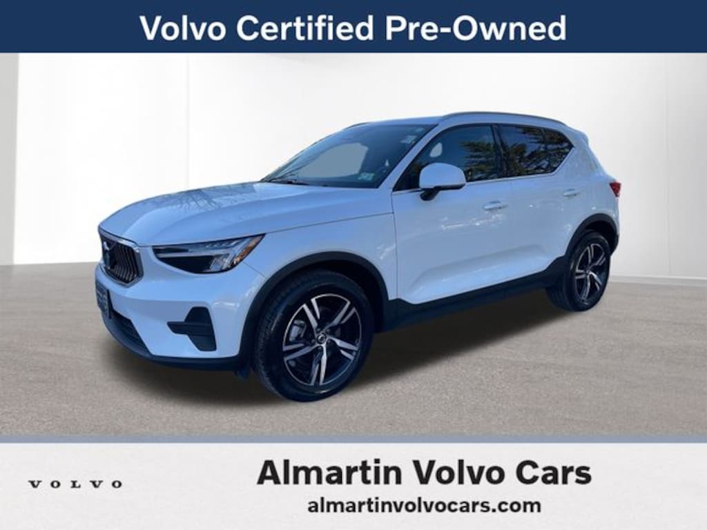 Certified 2025 Volvo XC40 B5 Core Bright Theme SUV