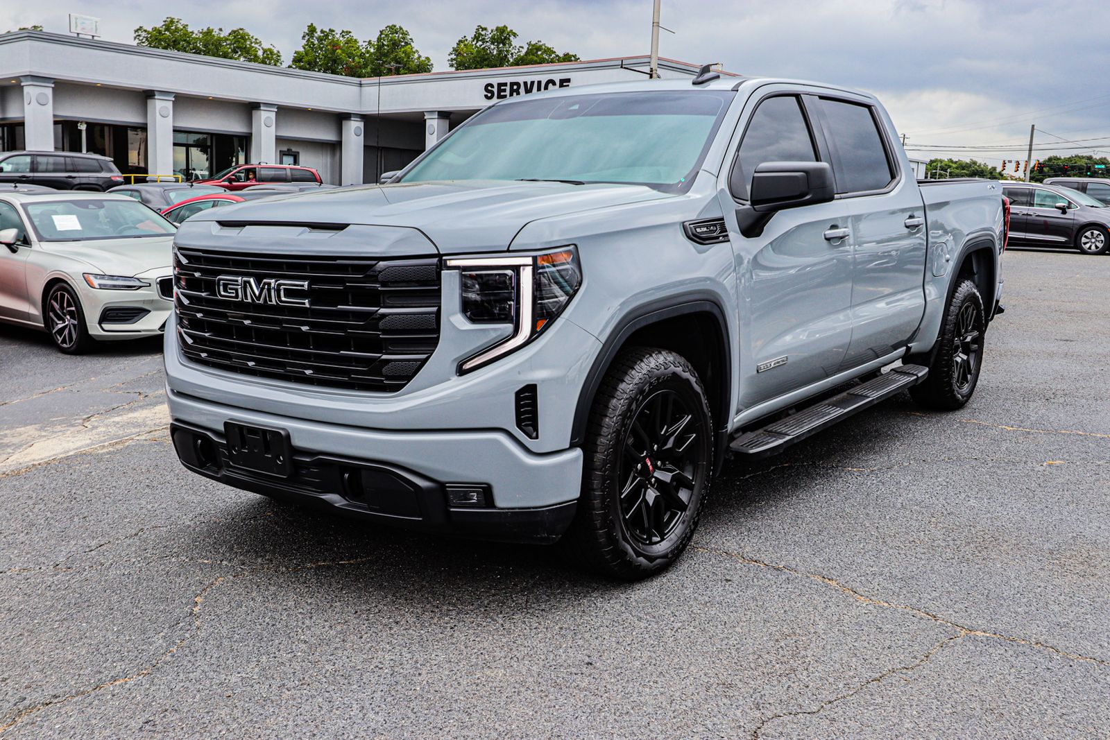 Used 2024 GMC Sierra 1500 Elevation with VIN 3GTUUCED9RG150801 for sale in Perry, GA