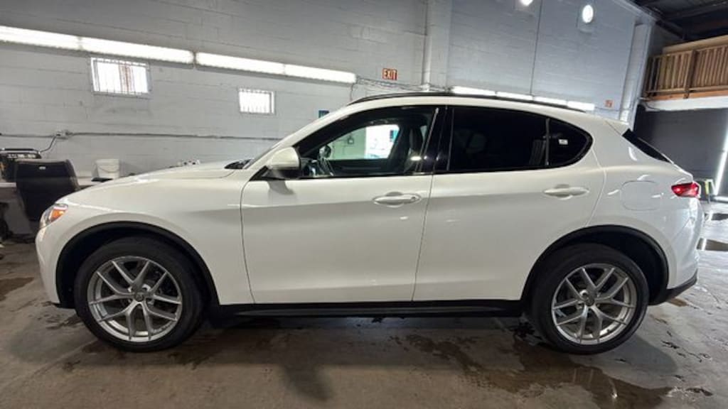 Used 2018 Alfa Romeo Stelvio Ti SUV
