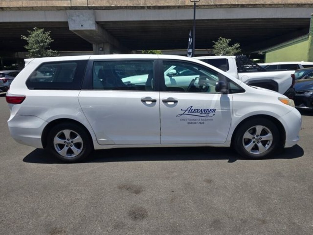Used 2015 Toyota Sienna L Van