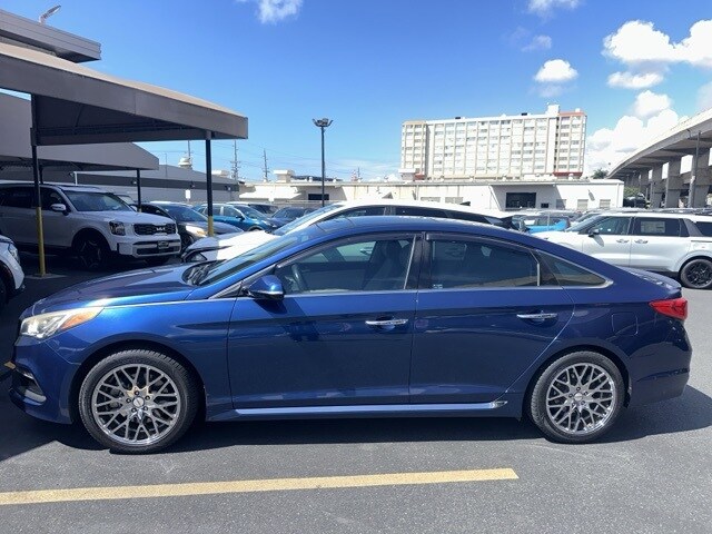 2016 Hyundai Sonata Limited photo 2