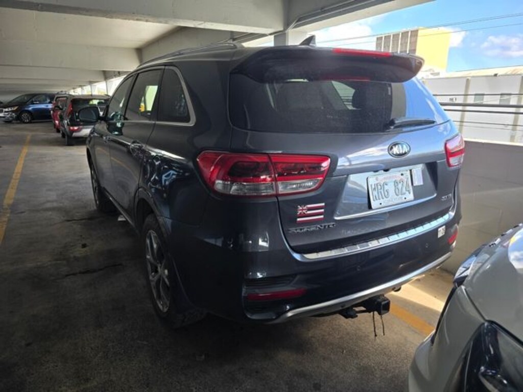 Used 2017 Kia Sorento 3.3L SX SUV