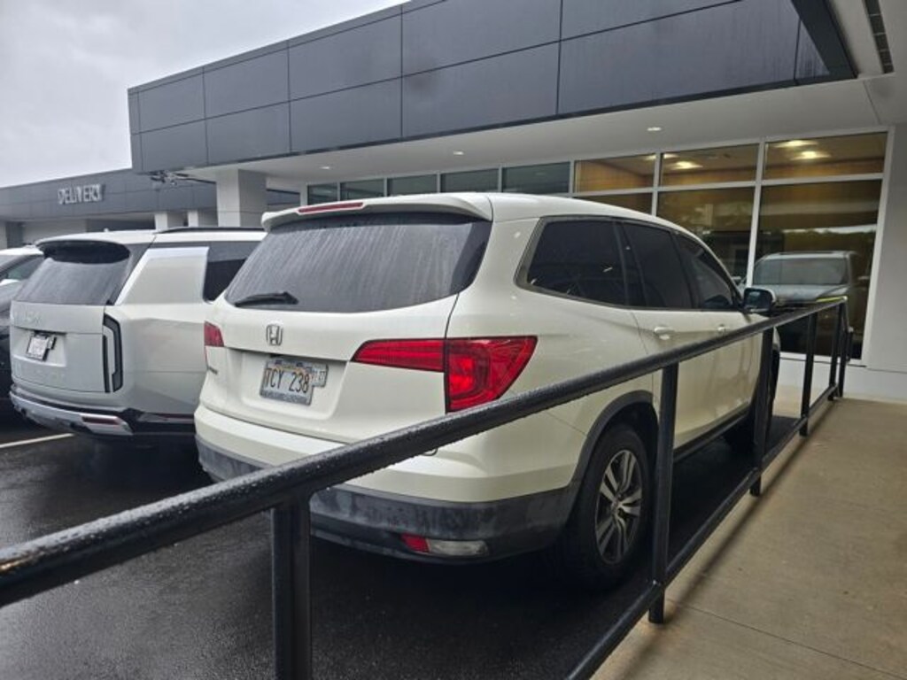 Used 2017 Honda Pilot EX-L FWD SUV