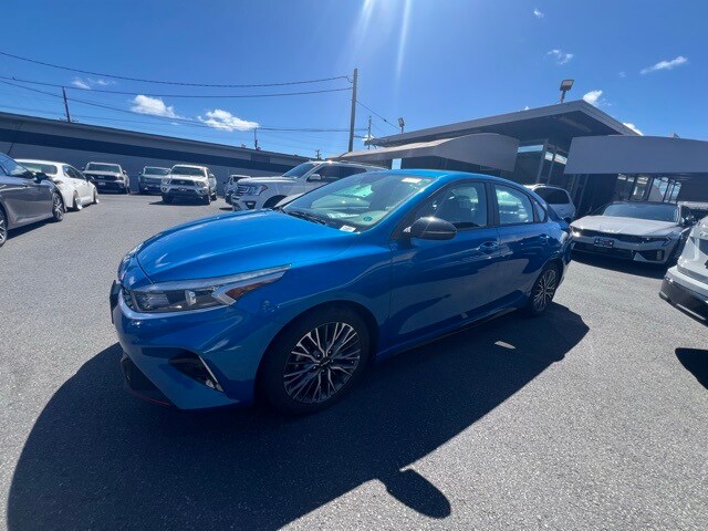 2022 Kia Forte GT-Line photo 3