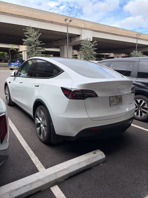Used 2023 Tesla Model Y Long Range with VIN 7SAYGDEE0PF784186 for sale in Honolulu, HI