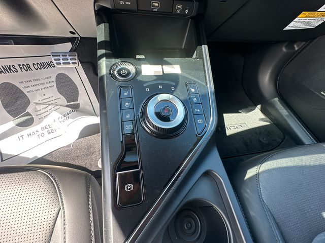 2025 Kia Niro Wave - Photo 11