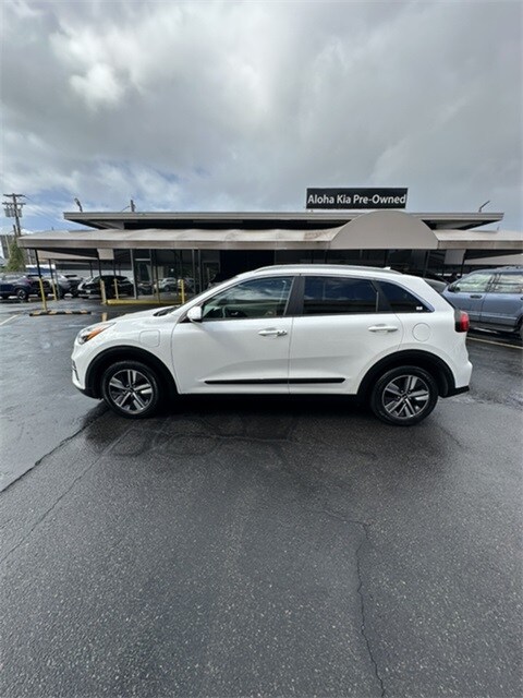 2022 Kia Niro Plug-In Hybrid EX Premium photo 3